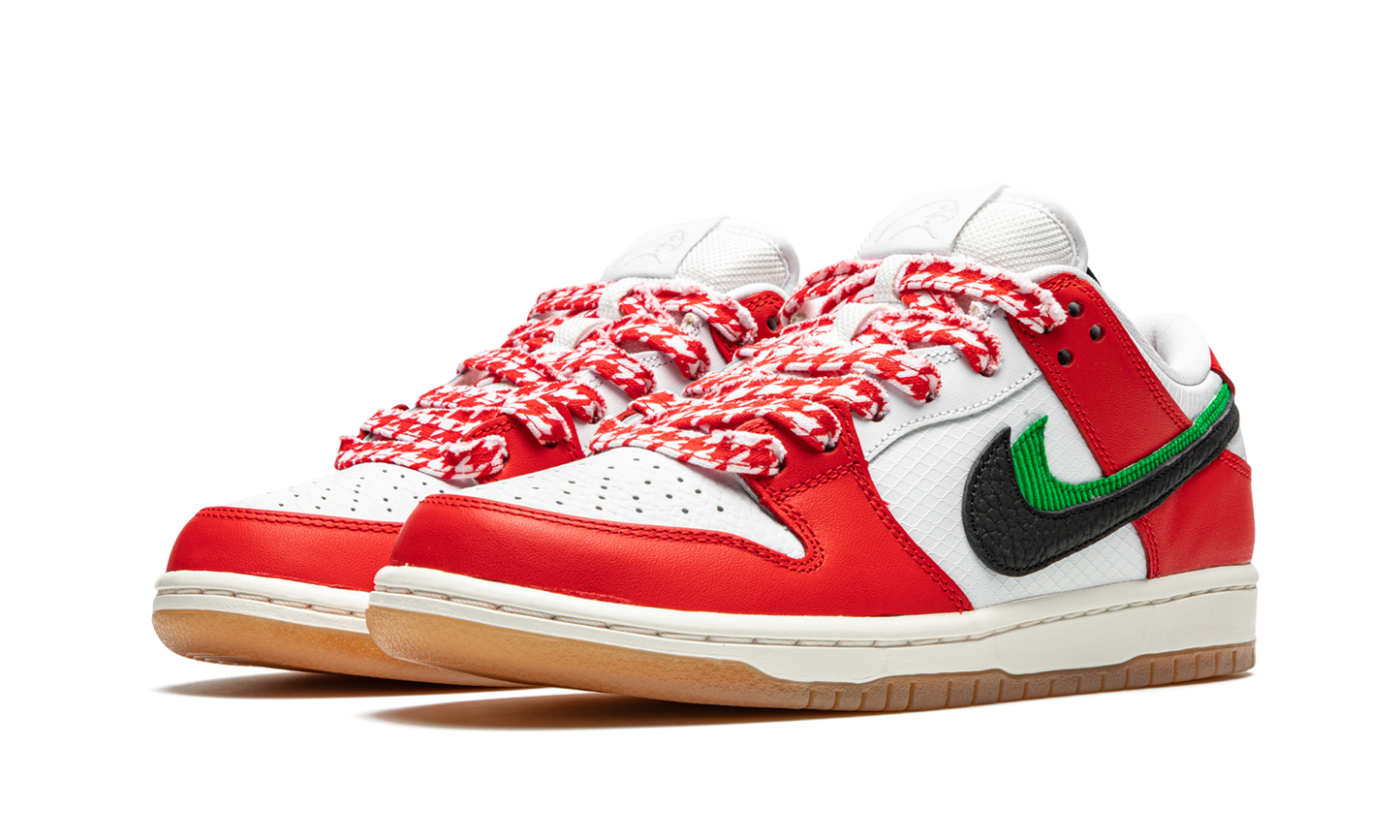 SB Dunk Low Pro QS "Frame Skate - Habibi" CT2550 600