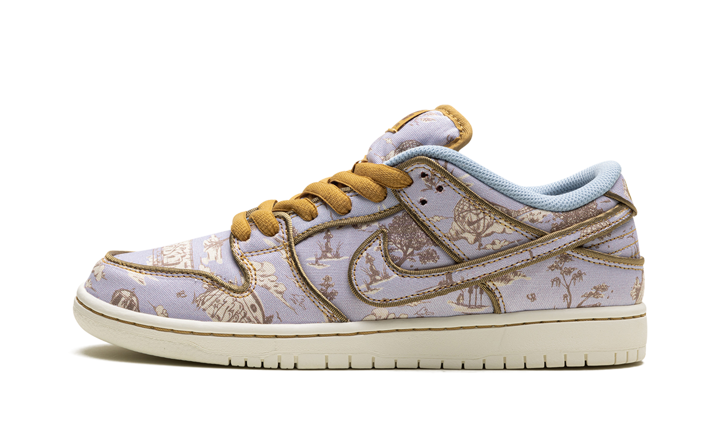 SB Dunk "Pastoral Print" FN5880 001